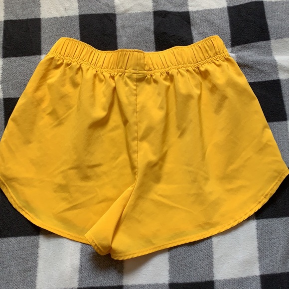 Yellow Gymshark Loose Training Shorts - Picture 4 of 8